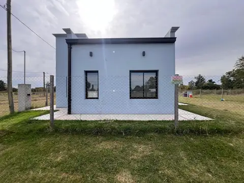 90 e/ 155 y 157 100