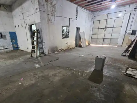 Galpon en Alquiler 63,60  mts Fondo