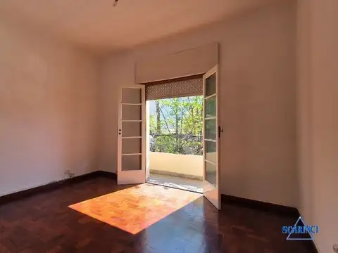 Depto Tipo Casa en Venta 50 años