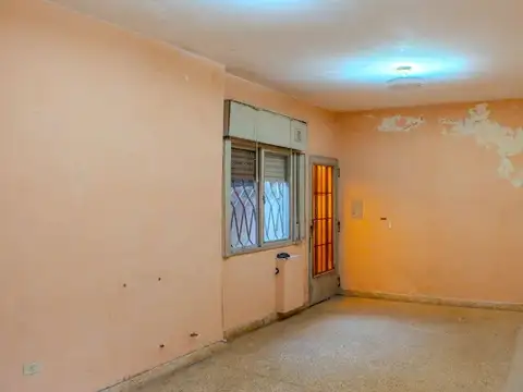 Sanchez de Bustamante 300