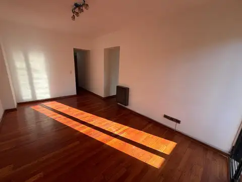 Dpto 2 ambientes muy luminoso