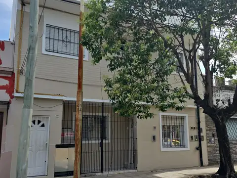 PH 2 AMB. Amplio. Luminoso. Excelente estado!