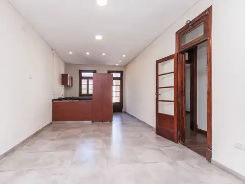 Depto Tipo Casa en Venta con 1 cocheras