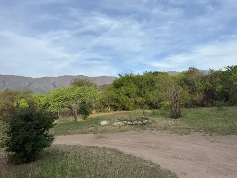 VENTA DE CASA EN LOMA BOLA