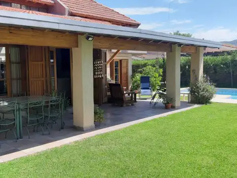 Casa en Venta de 4 dormitorios