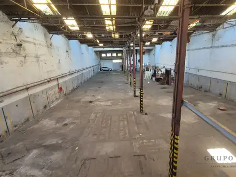 Avenida Regimientro Patricios al 1300