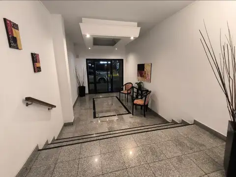 2 AMBIENTES MUY LUMINOSOS y VISTA DESPEJADA