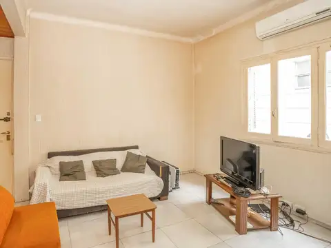 Venta 2 amb. 1/2 Belgrano c/terraza propia Apto crédito