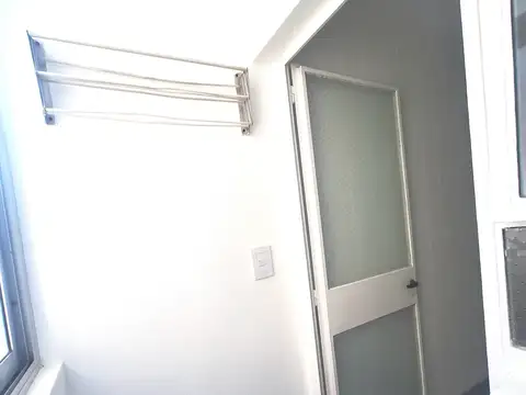 IMPECABLE DEPTO 2 AMB EN ALMAGRO - EST. CASTRO BARROS