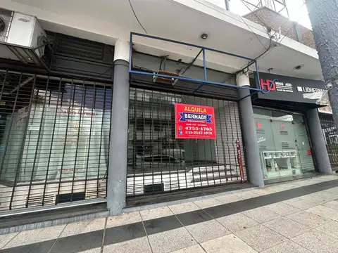 Local en Alquiler en Centro, $ 670.000