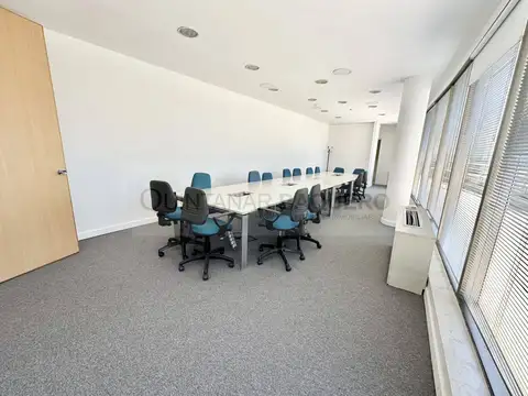 Oficina en Alquiler al Sureste