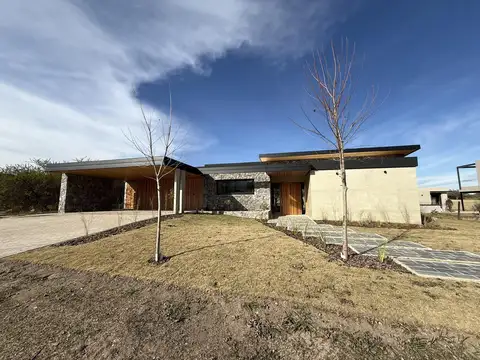 Casa en Venta en Mendiolaza, USD 750.000
