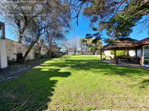 Quinta en Venta en Berazategui, USD 250.000