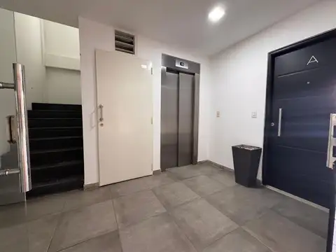 1 AMBIENTE CENTRO DE BANFIELD ESTE