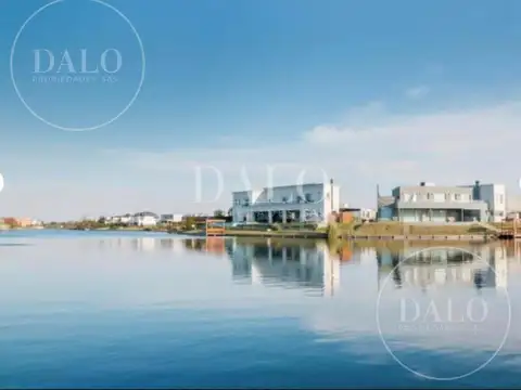 Terreno en Venta de 947,0 m2