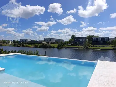 Casa en Venta en El Naudir, USD 450.000