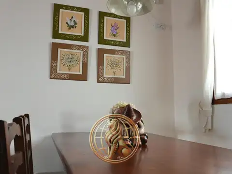 Depto Tipo Casa en Venta con 1 cocheras