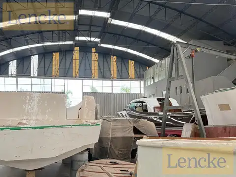 Depósito en venta ideal para industria náutica sobre calle 9 de Julio, San Fernando