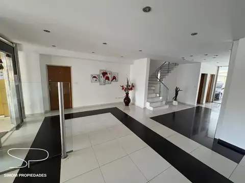 Departamento en Alquiler de 5 ambientes