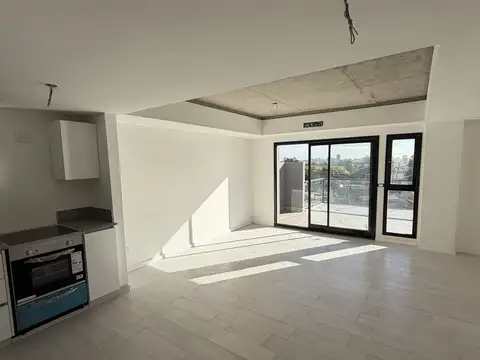 PISO UNICO DE 3 AMBIENTES A ESTRENAR CON ENORME BALCON TERRAZA  SUPERFICIE TOTAL 132 M2 APROX. VISTA INIGUALABLE A LA AGRONOMIA 