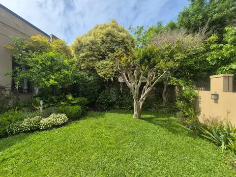 Casa en Alquiler en Adrogue, $ 1.200.000