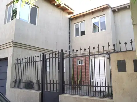 VENTA DUPLEX 3 DORM Y PATIO | NEUQUÉN