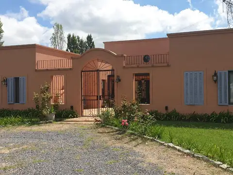 BARRIO LA ESCONDIDA  MANZANARES PILAR ZONA NORTE