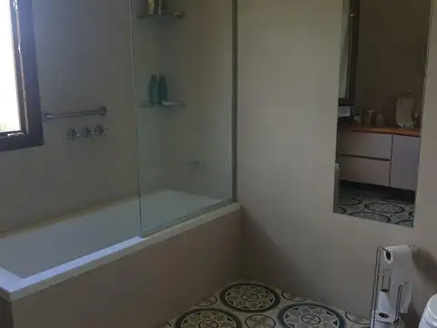 VENTA CASA 4 AMB Y PISCINA - BARRIO CERRADO LA ESCONDIDA MANZANARES - PILAR - APTO CREDITO Y PERMUTA