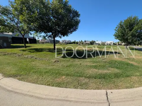 Terreno en Venta de 954,0 m2