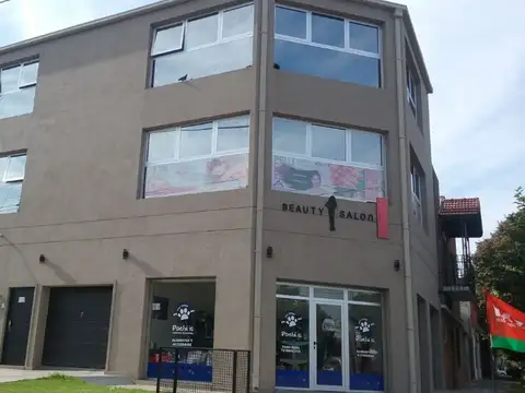 Local en Alquiler en Centro, $ 650.000