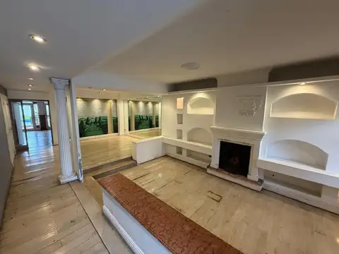 Casa 6 ambientes con 6 baños