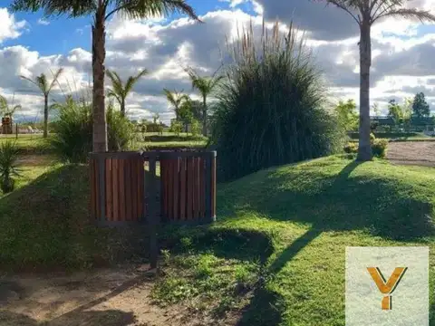 Terreno en Venta en Campos De La Enriqueta, USD 28.000