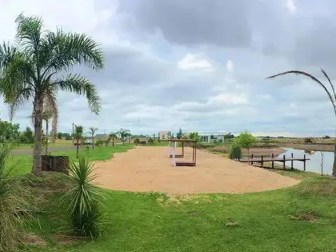 Terreno en Venta 20  mts Frente
