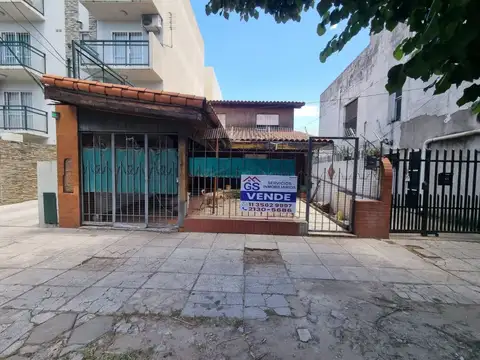 Casa - Venta - Argentina, Morón - 3 DE FEBRERO 1364