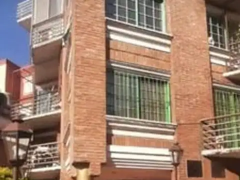DEPARTAMENTO EN VENTA- MORON