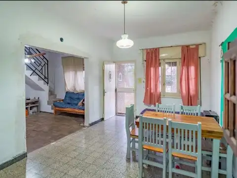 Casa en venta 4 dormitorios, Barra y Arevalo