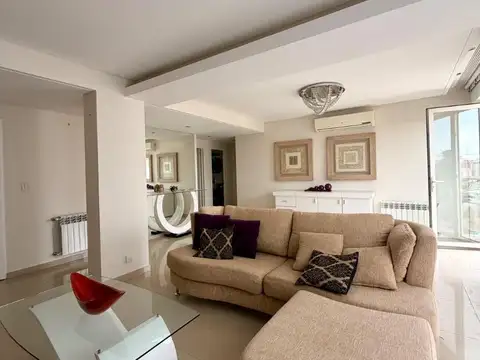 Departamento en Venta con 2 cocheras