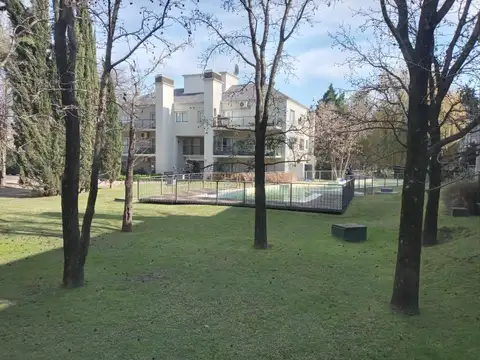 Departamento en Alquiler Temporal con 1 cocheras