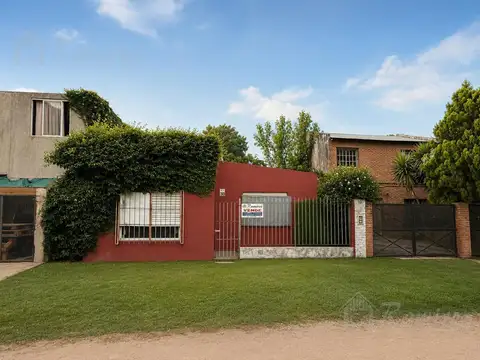 Casa en Venta de 3 Ambientes en La Fraternidad