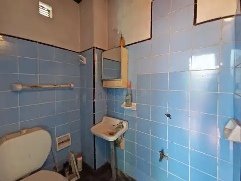 Depto Tipo Casa en Venta 50 años