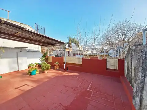 Depto Tipo Casa en Venta de 3 ambientes