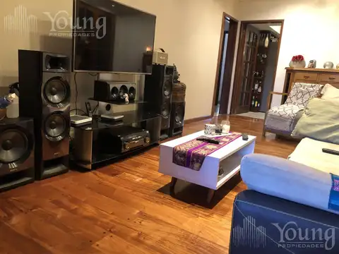 Depto Tipo Casa en Venta de 5 ambientes