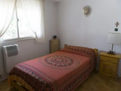 Depto. de 3 ambientes con terraza de 100 m2.