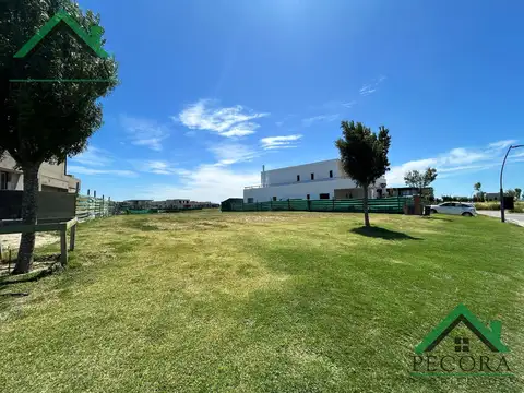 Terreno en Venta en Puertos, USD 210.000