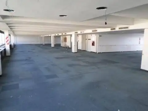 Oficina en Venta 50 años