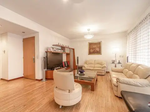 Departamento en Venta de 4 dormitorios