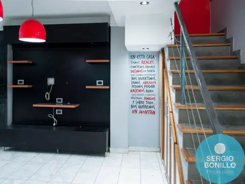 Depto Tipo Casa en Venta en Parque Avellaneda, USD 149.000