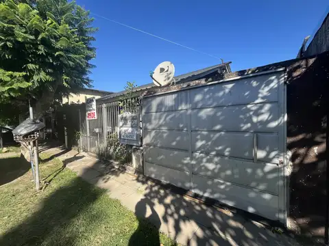 Casa en Venta.  Barrio La Porteña. Hudson