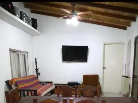 Casa en venta - 1 Dormitorio 1 Baño - Departamento - MdQ