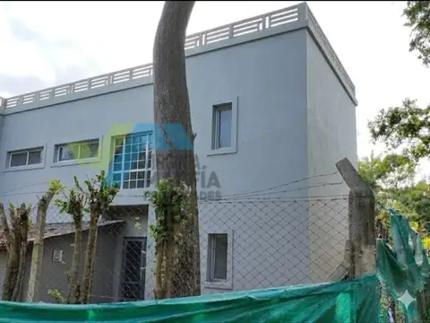 Casa Quinta  en Venta en Almahue, La Lonja, Pilar